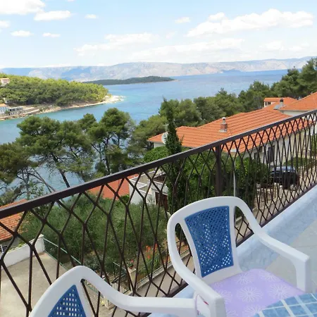 Apartman 2 Bedroom Ap., Sea View & Sandy Beach! *