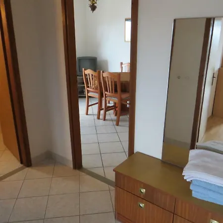 Apartman 2 Bedroom Ap., Sea View & Sandy Beach!