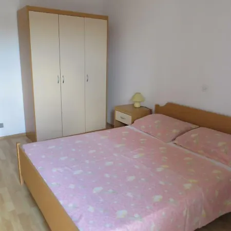 2 Bedroom Ap., Sea View & Sandy Beach! * Jelsa (Hvar)