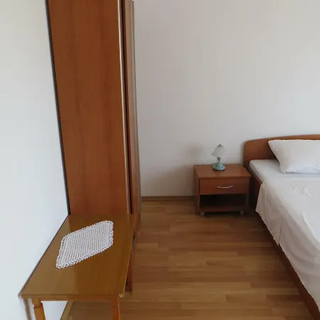 Apartman 2 Bedroom Ap., Sea View & Sandy Beach!