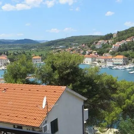 2 Bedroom Ap., Sea View & Sandy Beach! Apartman *